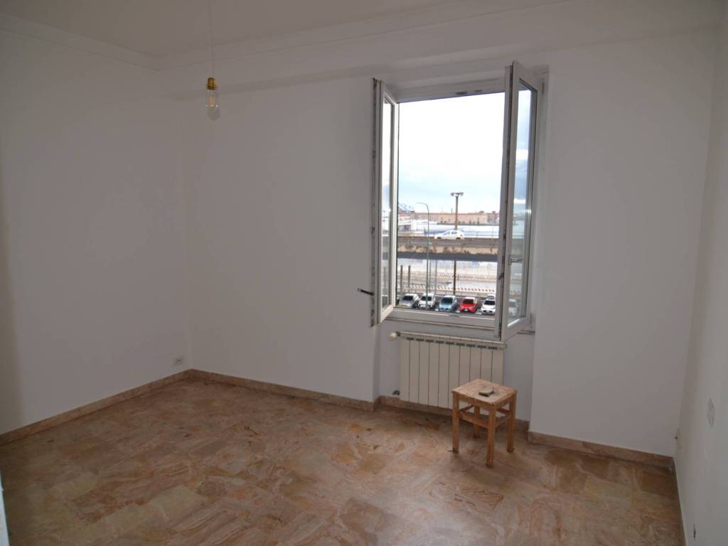 appartamento in vendita a Genova in zona DiNegro