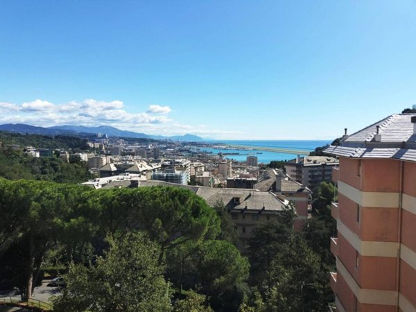 appartamento in vendita a Genova in zona Pegli