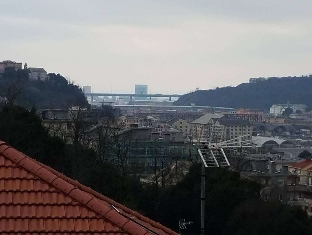 appartamento in vendita a Genova in zona Rivarolo