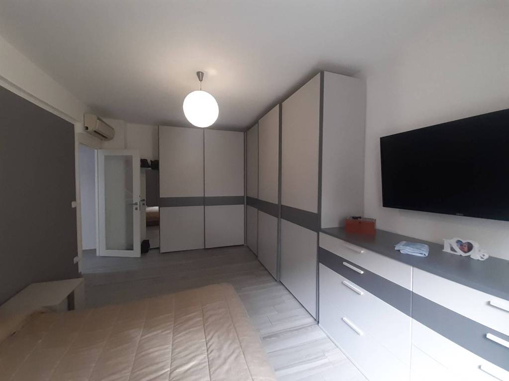 appartamento in vendita a Genova in zona Palmaro / Pra'