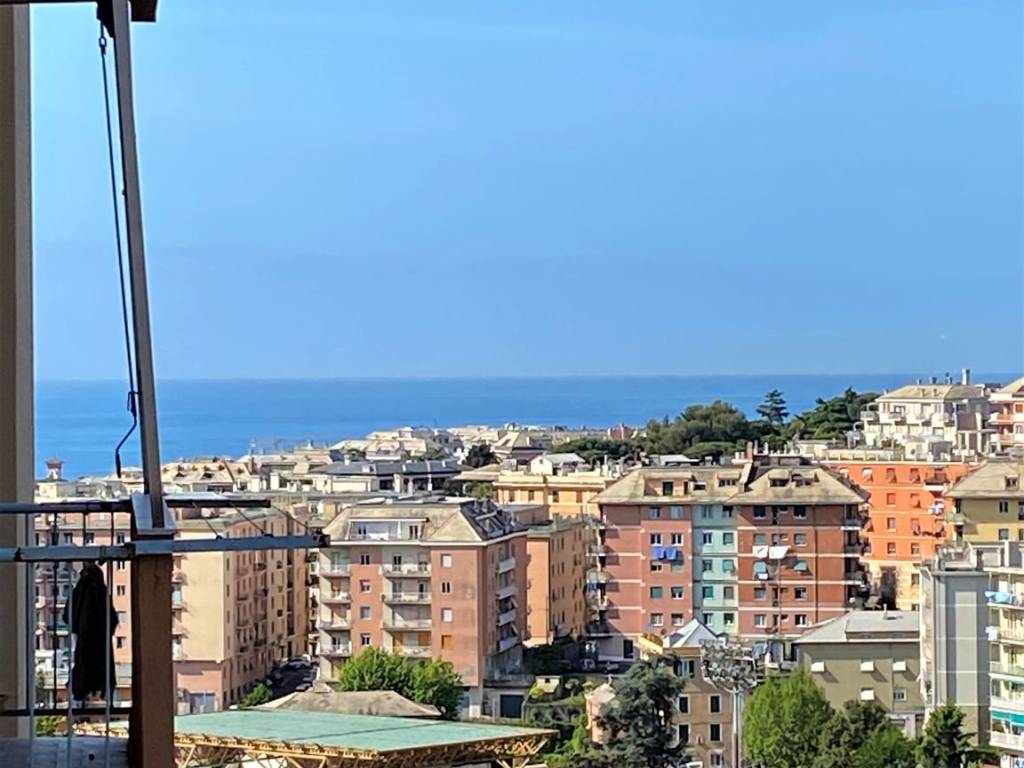 appartamento in vendita a Genova in zona San Martino