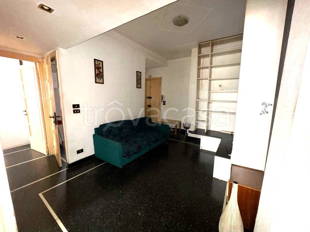 appartamento in vendita a Genova in zona Sampierdarena