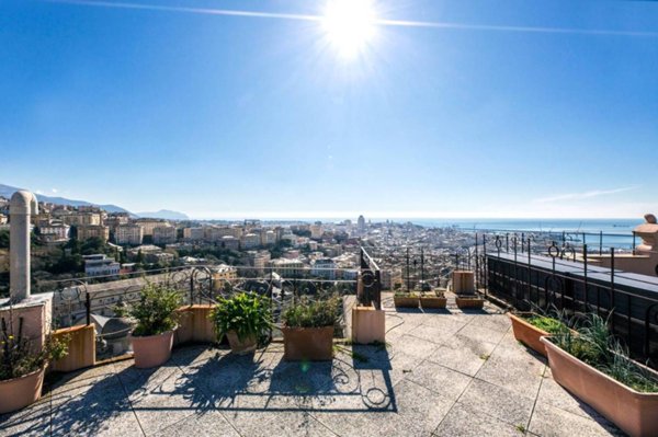 appartamento in vendita a Genova in zona Castelletto