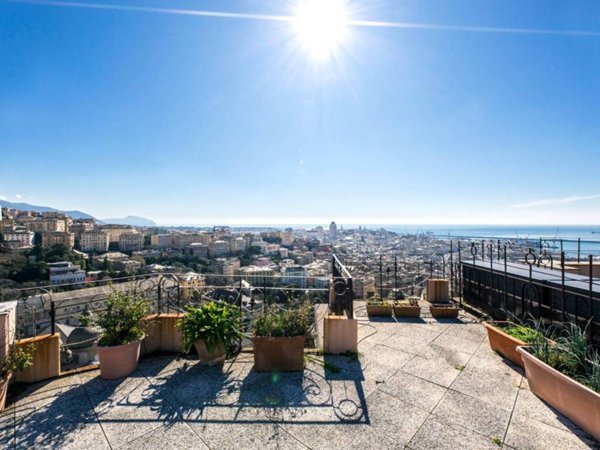 appartamento in vendita a Genova in zona Castelletto