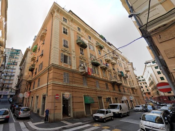 appartamento in vendita a Genova in zona Sampierdarena