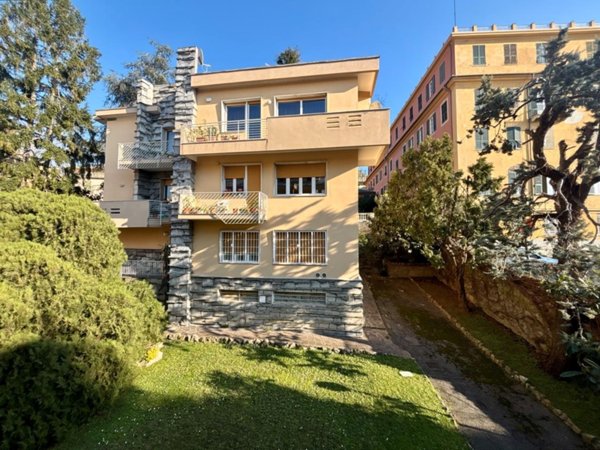 appartamento in vendita a Genova in zona Albaro