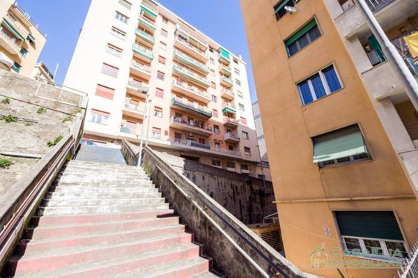 appartamento in vendita a Genova in zona Marassi