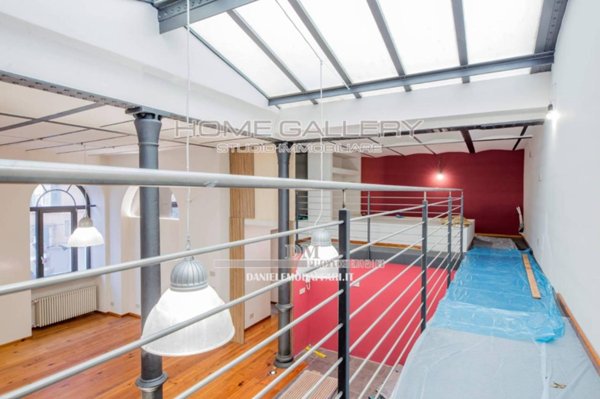 appartamento in vendita a Genova in zona Carignano