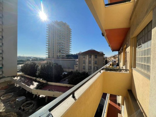 appartamento in vendita a Genova in zona Pegli