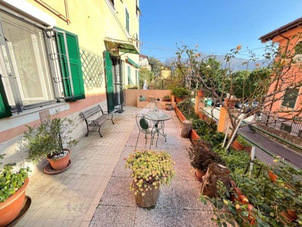 appartamento in vendita a Genova in zona Murta