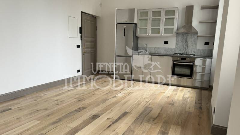 appartamento in vendita a Genova in zona Centro Storico