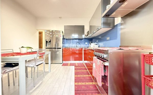 appartamento in vendita a Genova in zona Bolzaneto