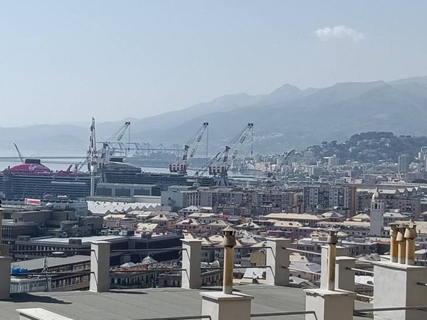 appartamento in vendita a Genova in zona Cornigliano