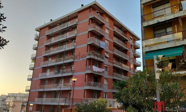 appartamento in vendita a Genova in zona Sestri Ponente