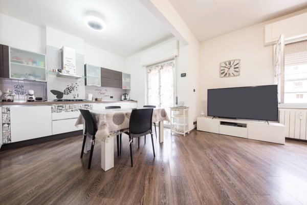 appartamento in vendita a Genova in zona Bolzaneto