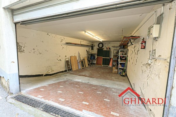appartamento in vendita a Genova in zona Sestri Ponente