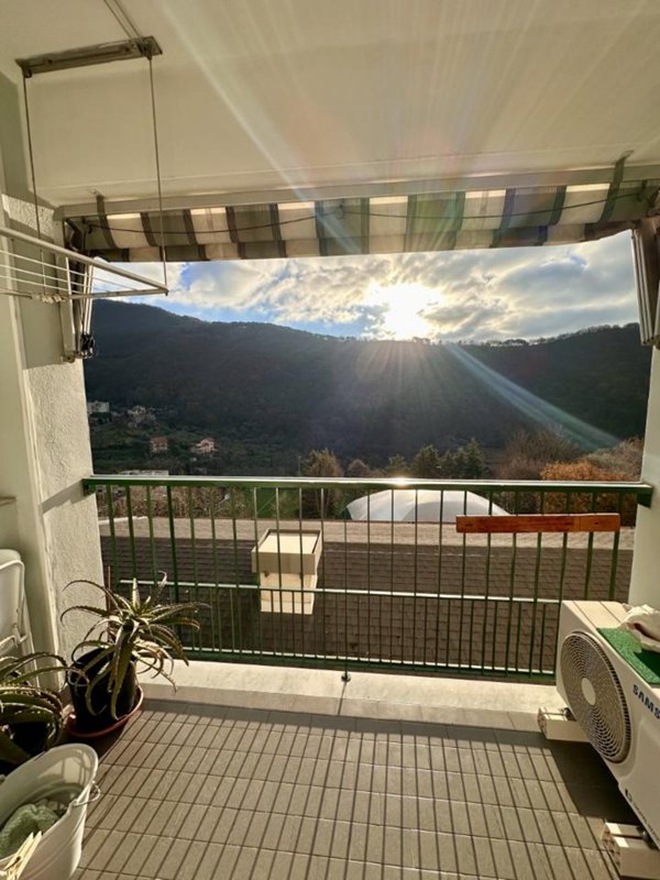 appartamento in vendita a Genova in zona San Gottardo/Sant'Eusebio