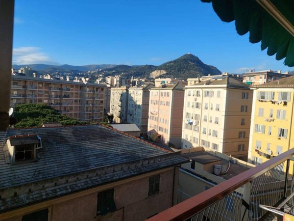 appartamento in vendita a Genova in zona Cornigliano