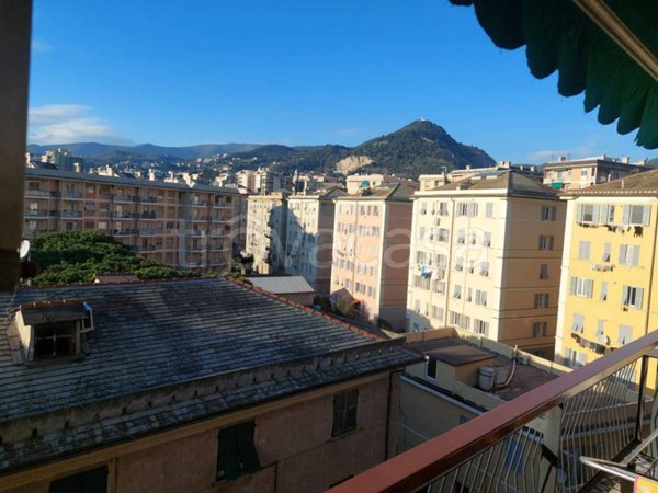appartamento in vendita a Genova in zona Cornigliano