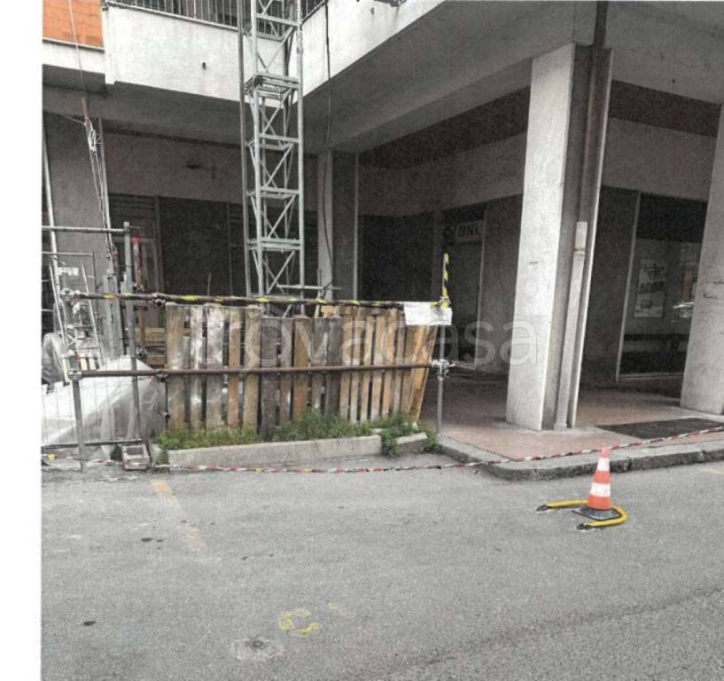 appartamento in vendita a Genova in zona Molassana