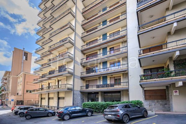 appartamento in vendita a Genova in zona Sestri Ponente