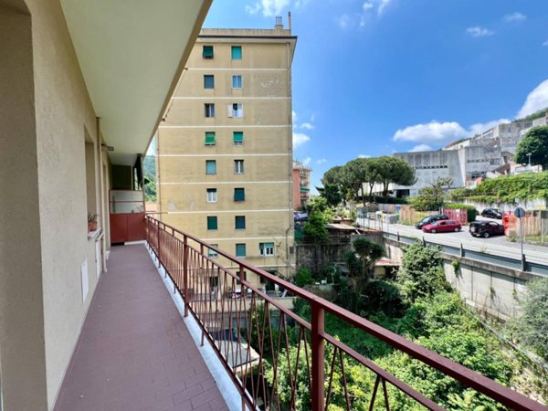 appartamento in vendita a Genova in zona Molassana