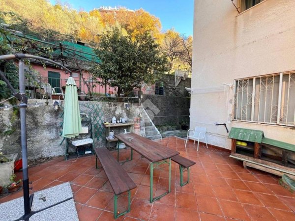 appartamento in vendita a Genova in zona Quezzi