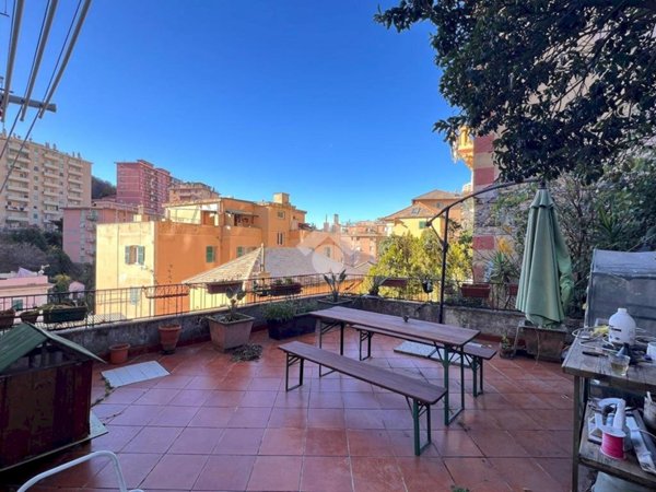 appartamento in vendita a Genova in zona Centro Storico