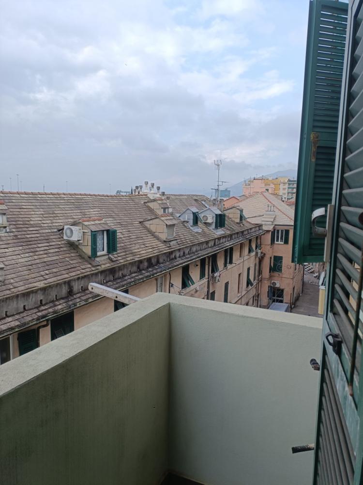 appartamento in vendita a Genova in zona Palmaro / Pra'