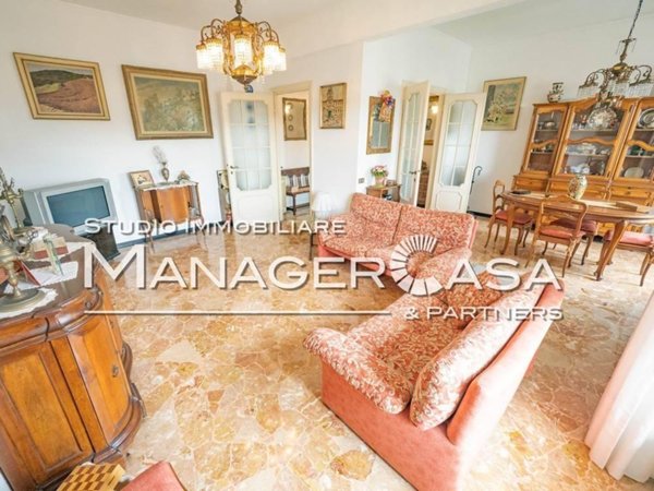 appartamento in vendita a Genova in zona Marassi