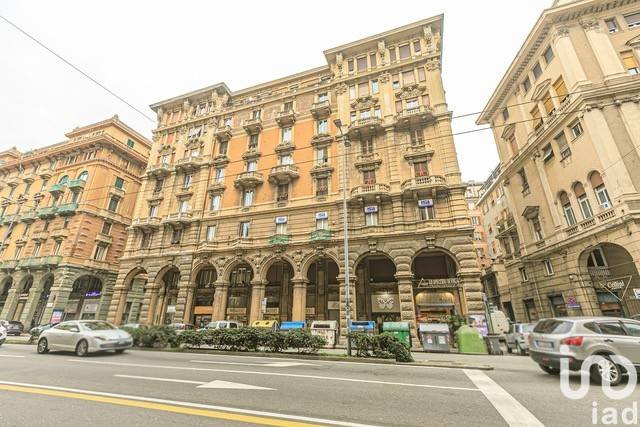 appartamento in vendita a Genova in zona Sampierdarena