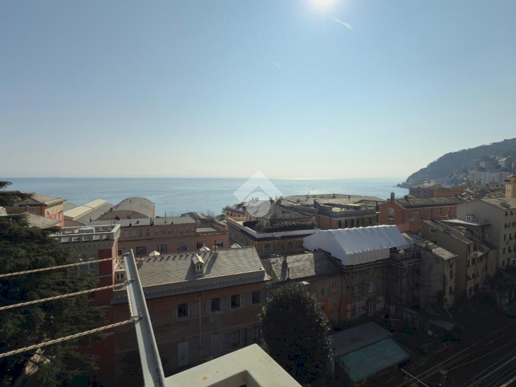 appartamento in vendita a Genova in zona Voltri