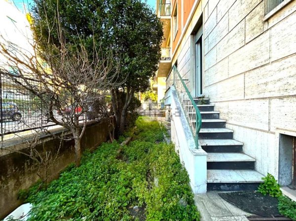 appartamento in vendita a Genova in zona Albaro