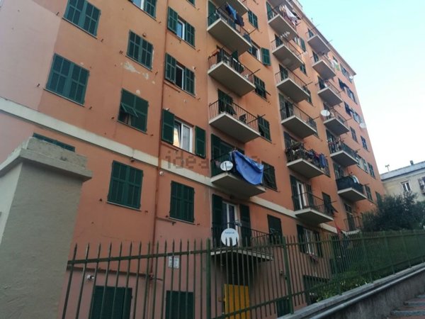 appartamento in vendita a Genova in zona Lagaccio / Granarolo