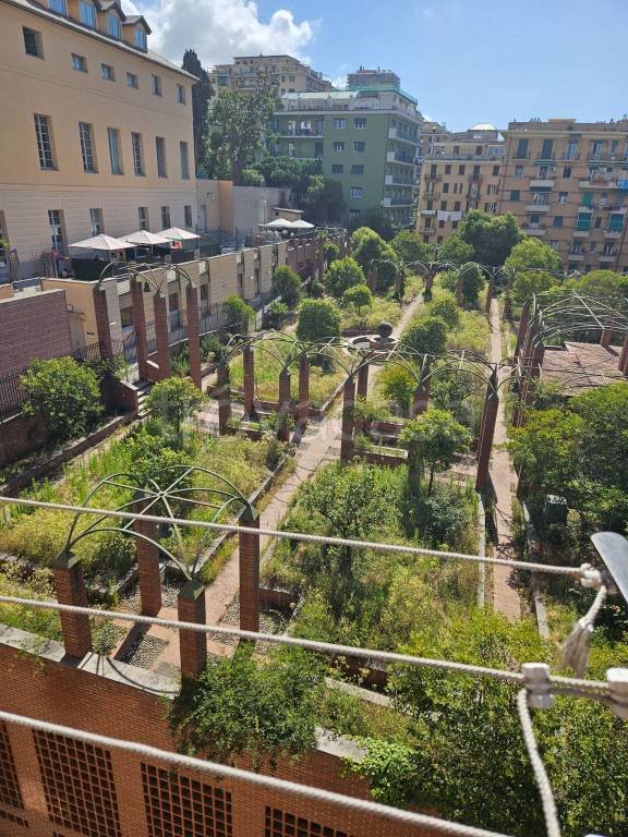 appartamento in vendita a Genova in zona Sampierdarena