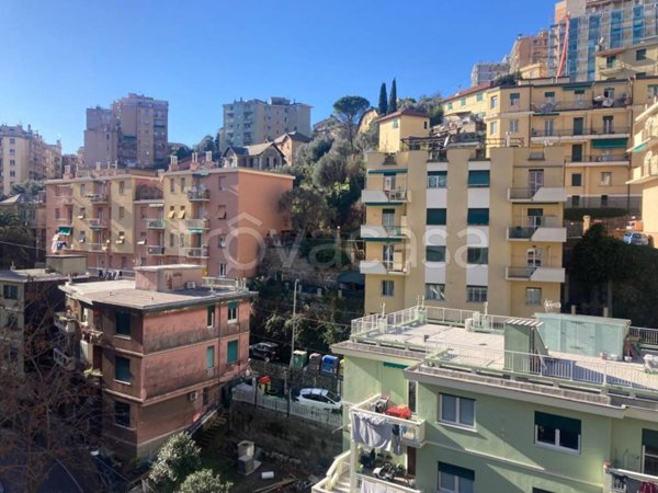 appartamento in vendita a Genova in zona Marassi