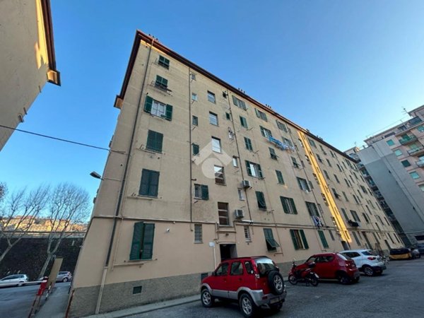 appartamento in vendita a Genova in zona Sampierdarena
