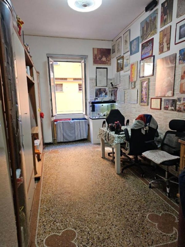 appartamento in vendita a Genova in zona Marassi