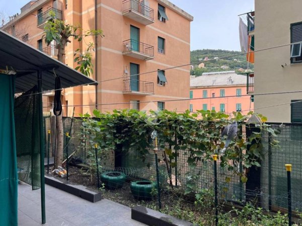 appartamento in vendita a Genova in zona Staglieno