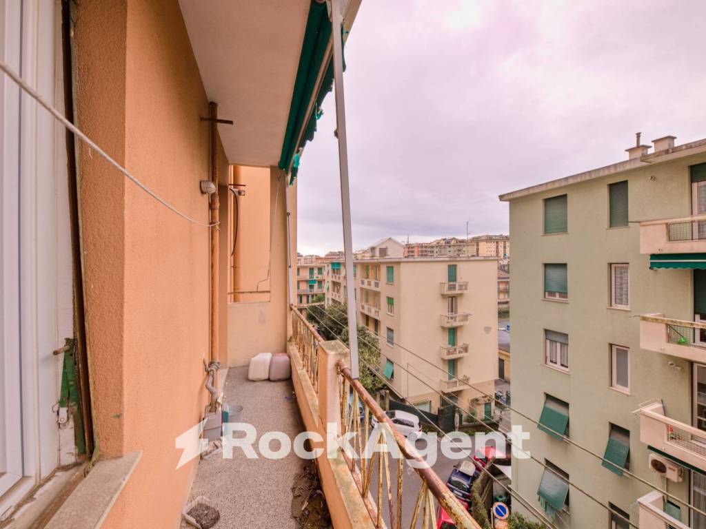 appartamento in vendita a Genova in zona Albaro