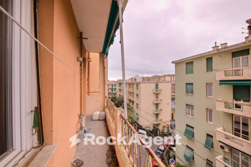 appartamento in vendita a Genova in zona Albaro