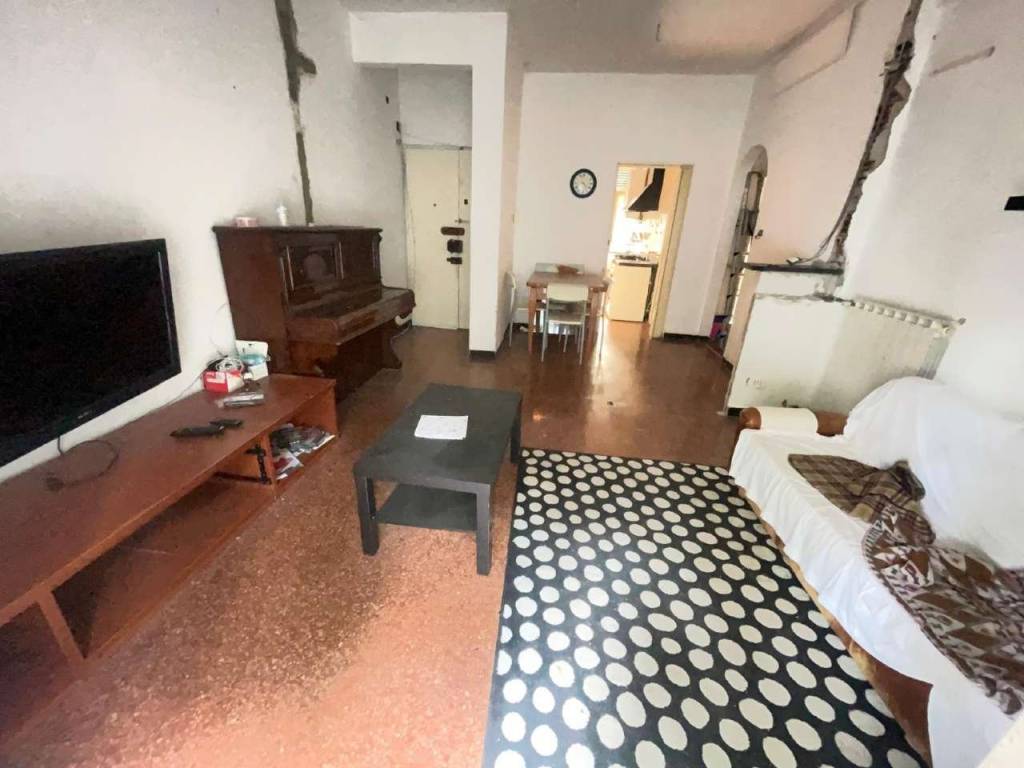 appartamento in vendita a Genova in zona Sturla