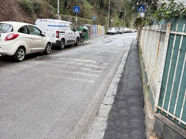 appartamento in vendita a Genova in zona Marassi
