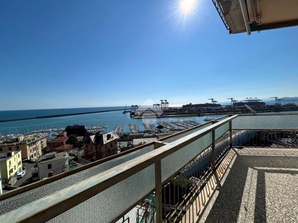 appartamento in vendita a Genova in zona Pegli
