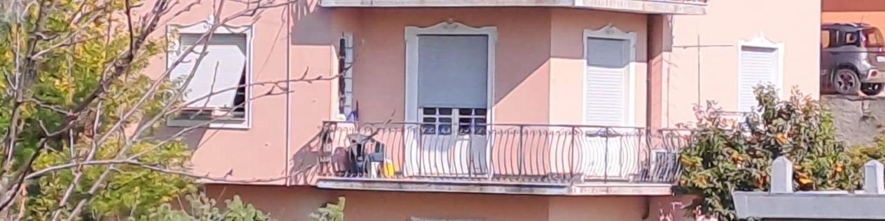 appartamento in vendita a Genova in zona Rivarolo