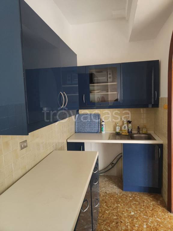 appartamento in vendita a Genova in zona Rivarolo