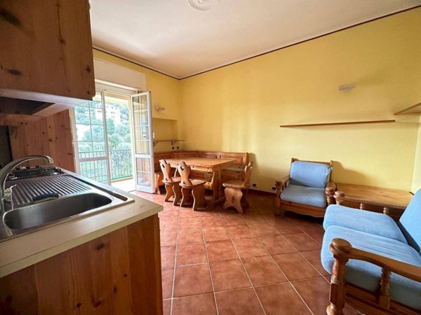 appartamento in vendita a Genova in zona Quezzi