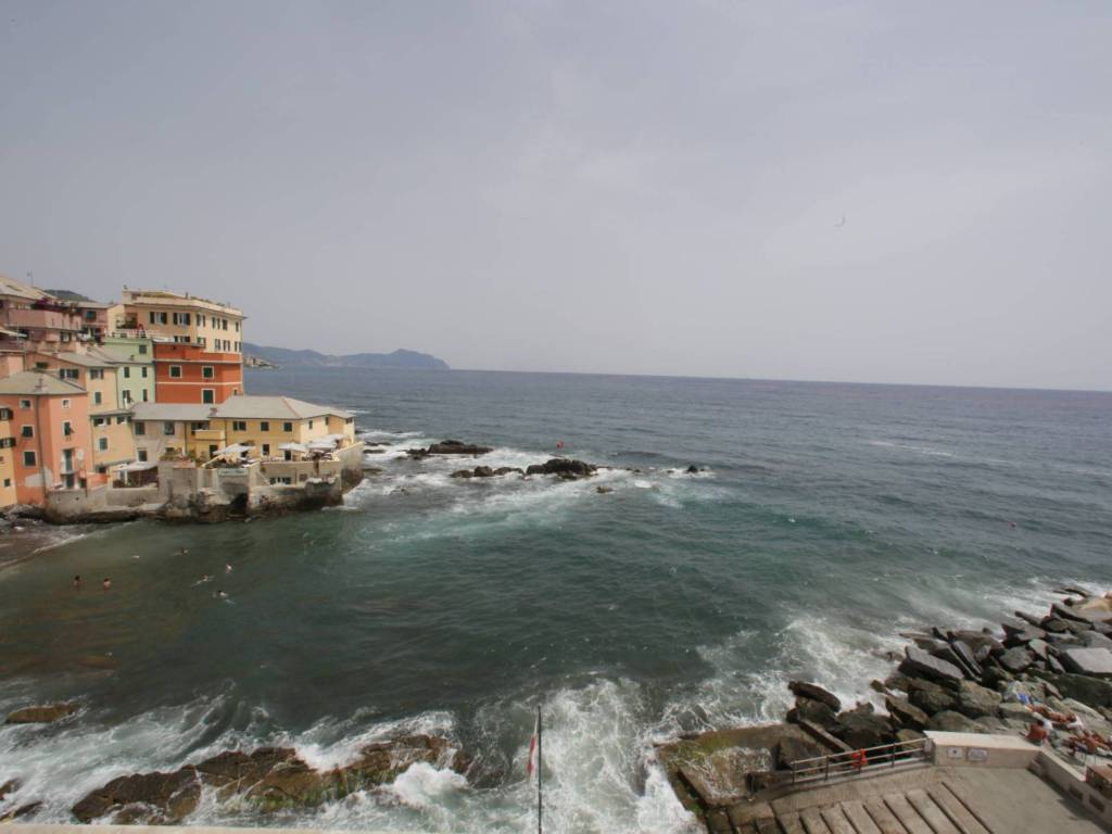 appartamento in vendita a Genova in zona Albaro