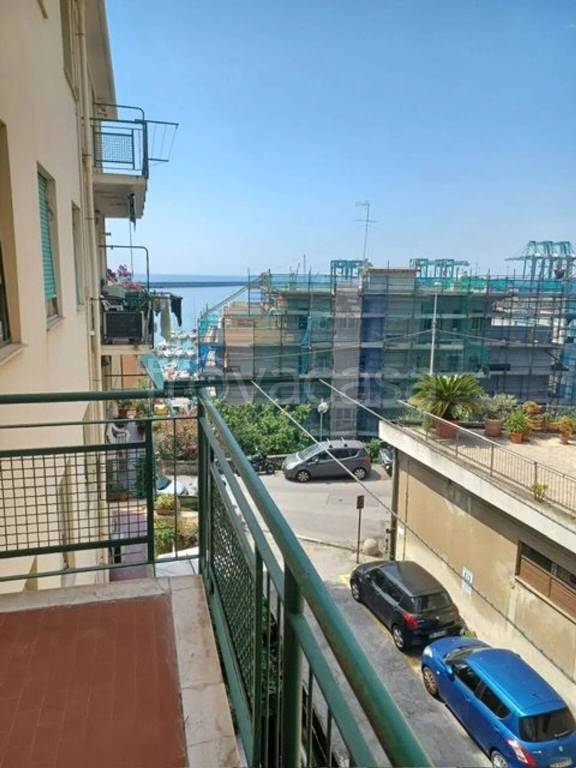 appartamento in vendita a Genova in zona Pegli