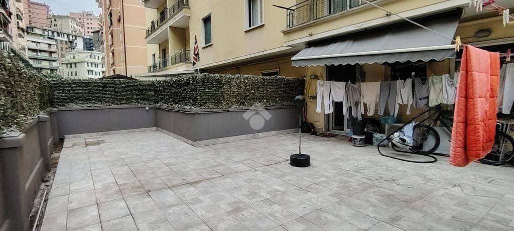 appartamento in vendita a Genova in zona Marassi